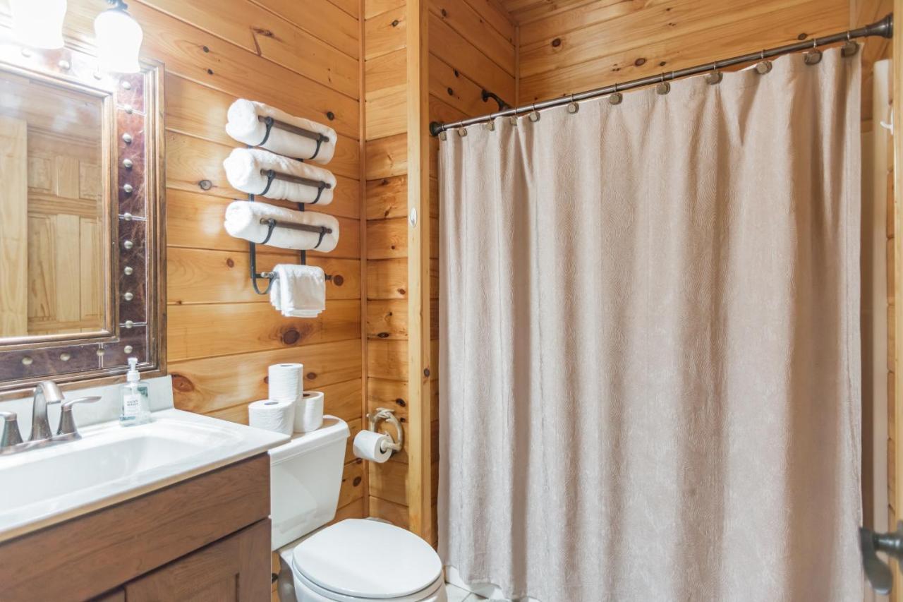 Iron Mountain Lodge - Beautiful Cabin With Forest & Mountain Views! Butler Exterior photo