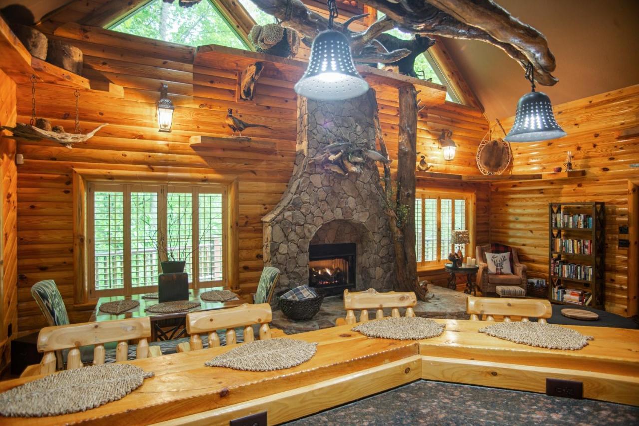 Iron Mountain Lodge - Beautiful Cabin With Forest & Mountain Views! Butler Exterior photo